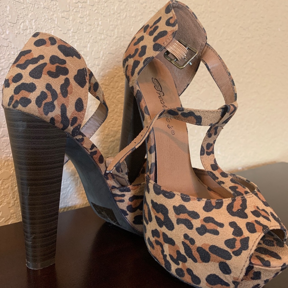 Leopard heels